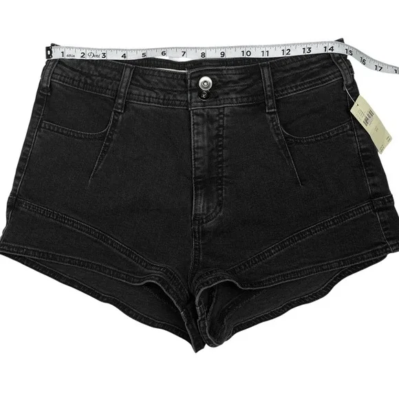 Pilcro NWT Micro Denim‎ Shorts Cuffed Black Sz 29 Flattering High Diagonal Cut - Picture 9 of 11